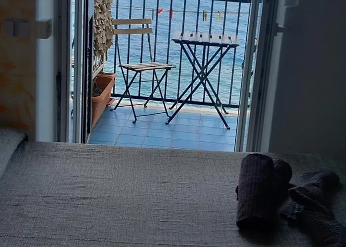 Гостьовий будинок Ammaresiamo Ltb Чефалу