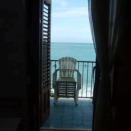 Affittacamere Ammaresiamo Ltb 3*