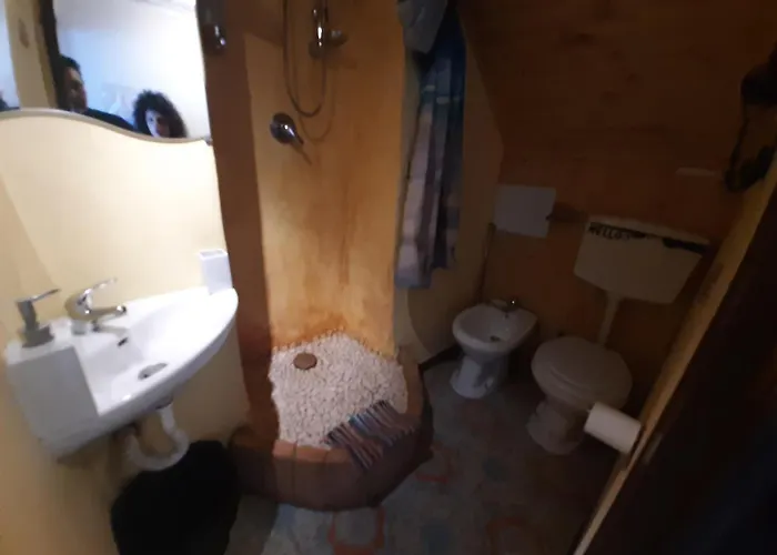 Ammaresiamo Ltb 招待所 3*